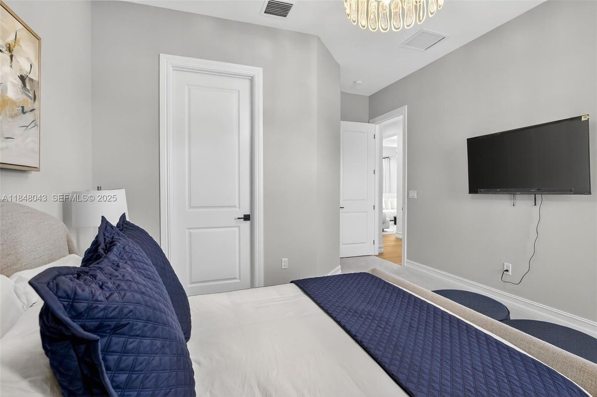 Bedroom, Chandelier, Interior