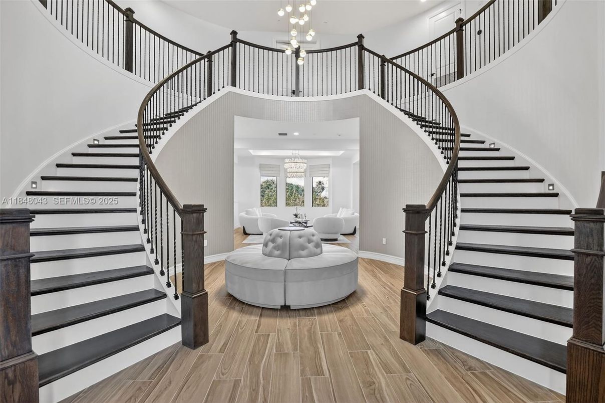 Chandelier, Interior, Recessed Lighting, Wood Texture Flooring