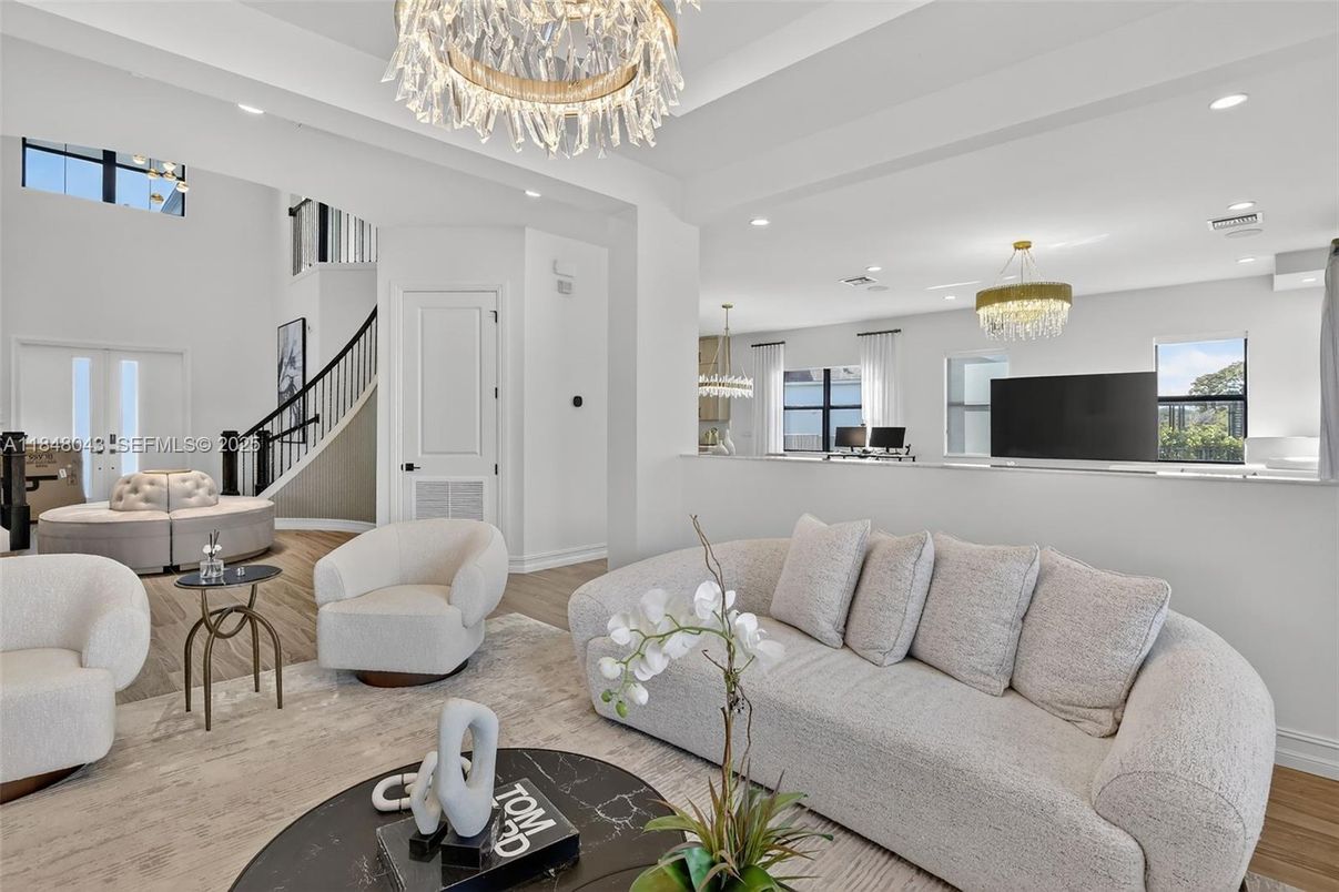 Chandelier, Interior, Living room, Recessed Lighting, Wood Texture Flooring