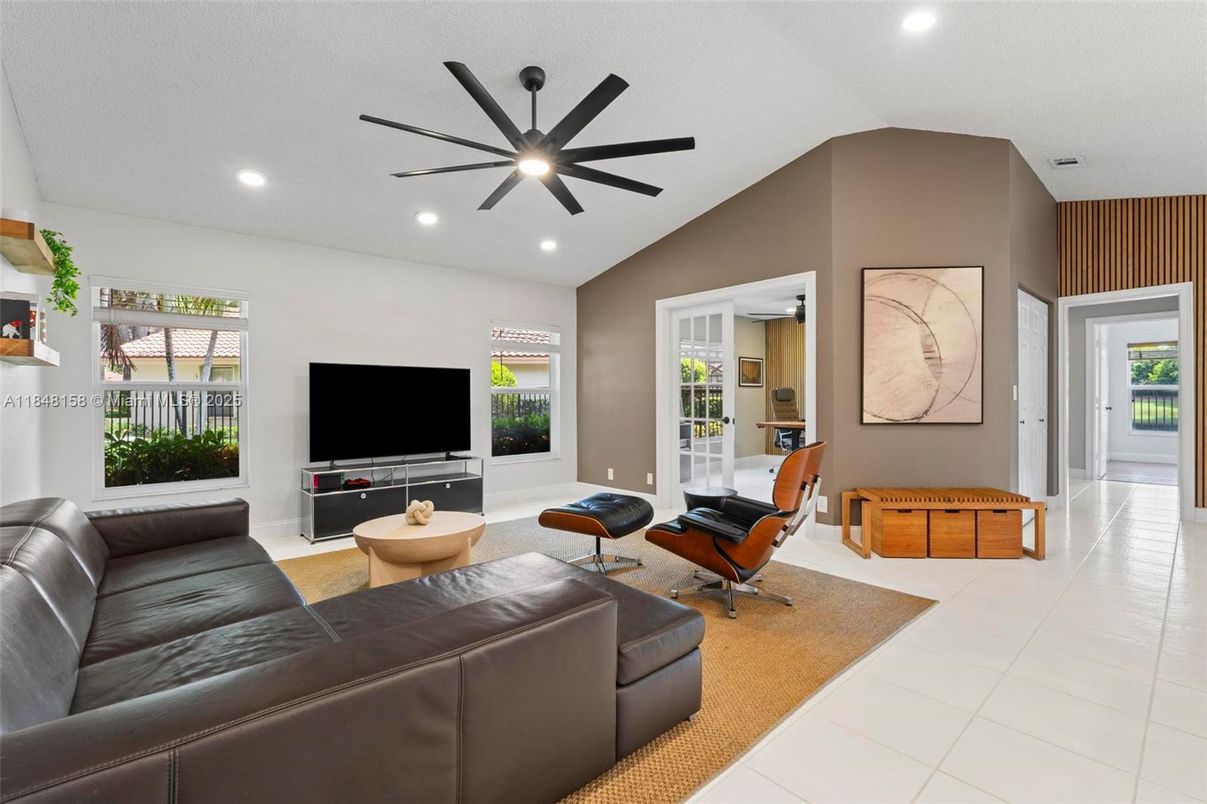 Interior, Living room, Recessed Lighting