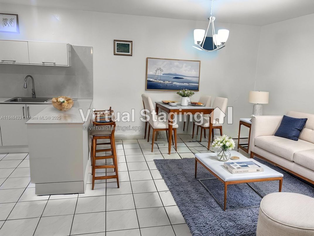 Dining room, Interior, Living room, Pendant Lights