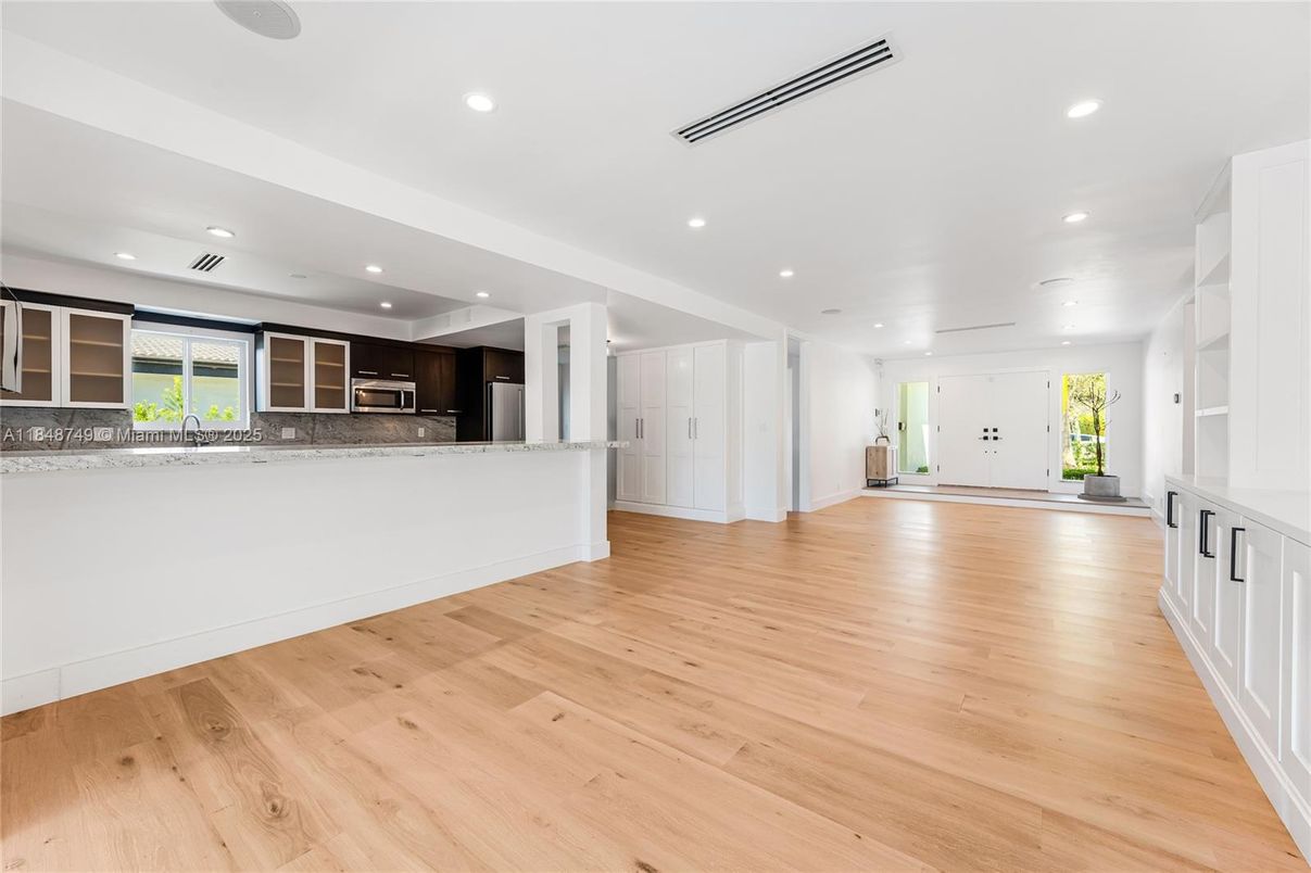 Empty room, Interior, Kitchen, Recessed Lighting, Wood Texture Flooring