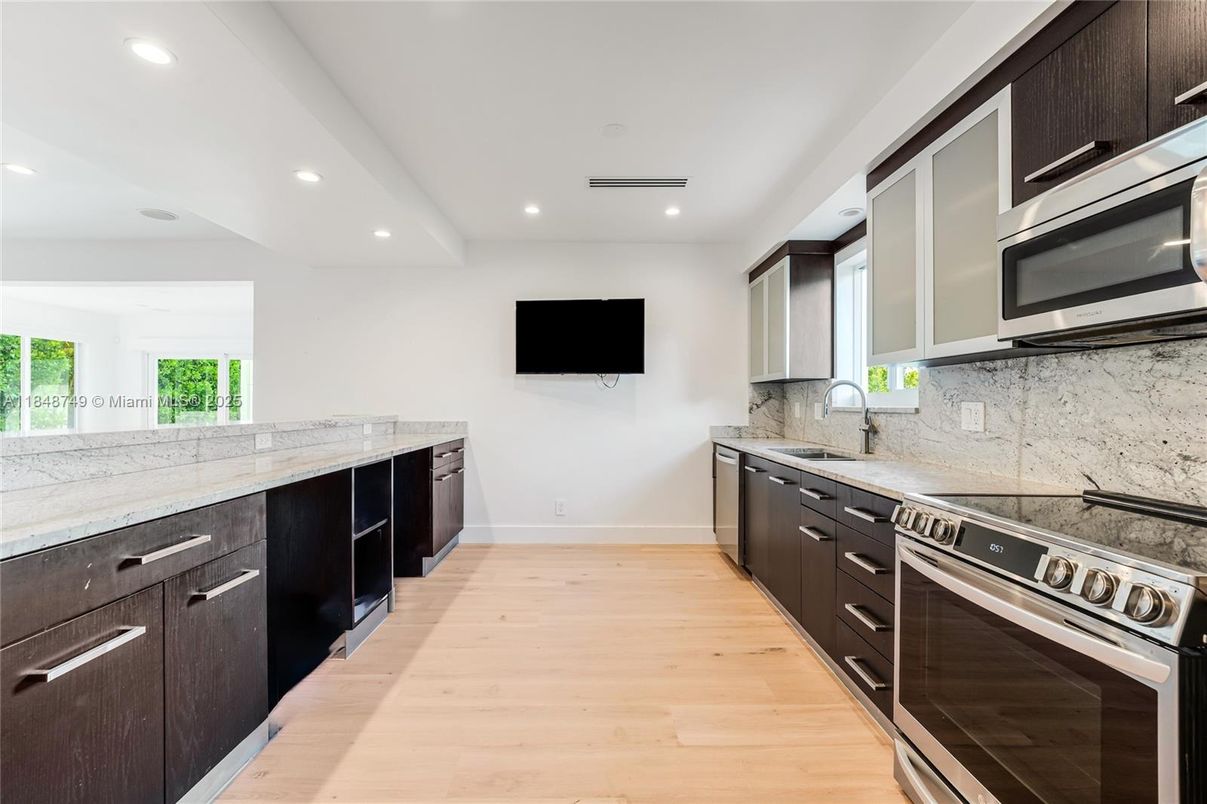 Interior, Kitchen, Recessed Lighting, Stainless Steel Appliances, Wood Texture Flooring