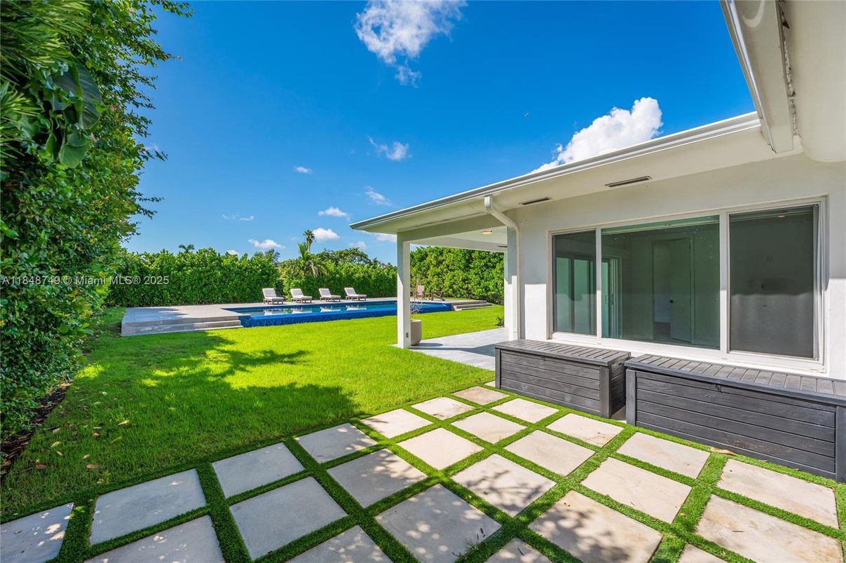 Backyard, Exterior, Pool