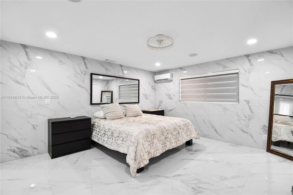 Bedroom, Interior, Marble, Marble Walls, Recessed Lighting