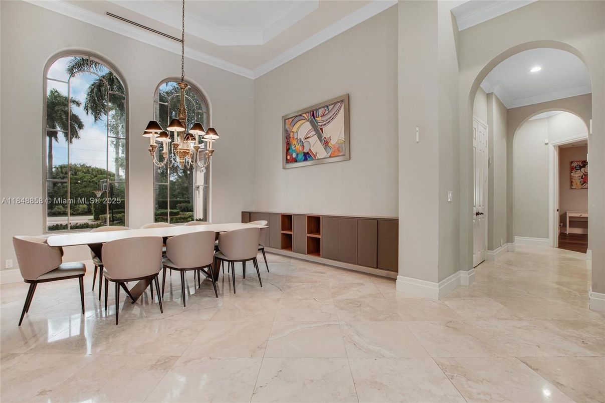 Chandelier, Dining room, Interior, Recessed Lighting