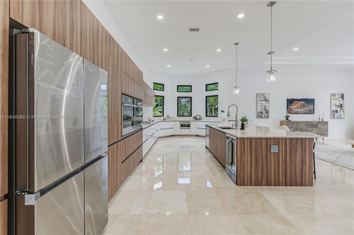 Interior, Kitchen, Pendant Lights, Recessed Lighting, Stainless Steel Appliances