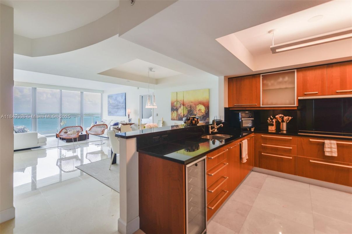 Dining room, Interior, Kitchen, Pendant Lights, Water