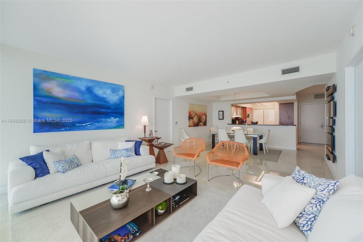 Dining room, Interior, Kitchen, Living room, Pendant Lights