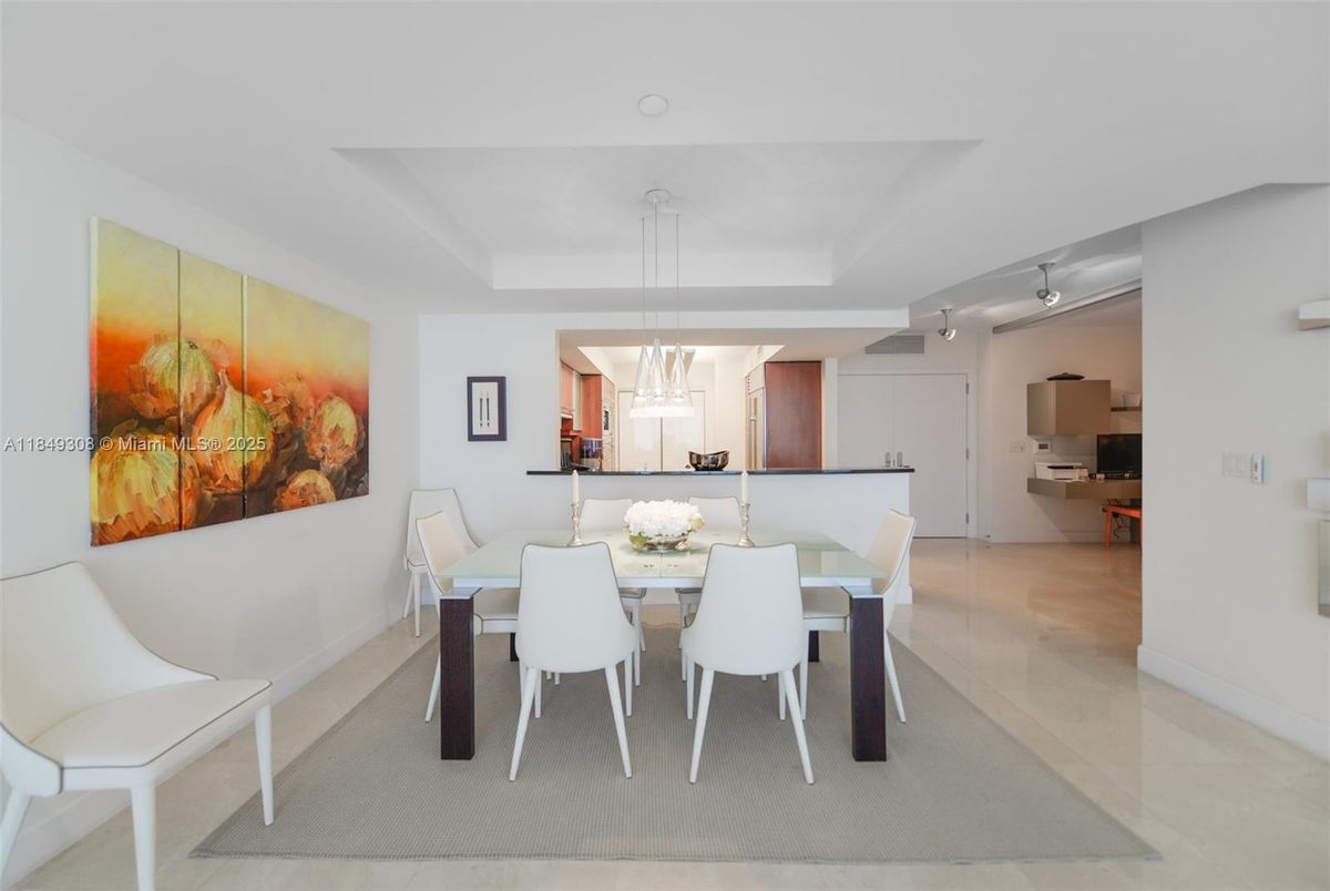 Dining room, Interior, Kitchen, Pendant Lights