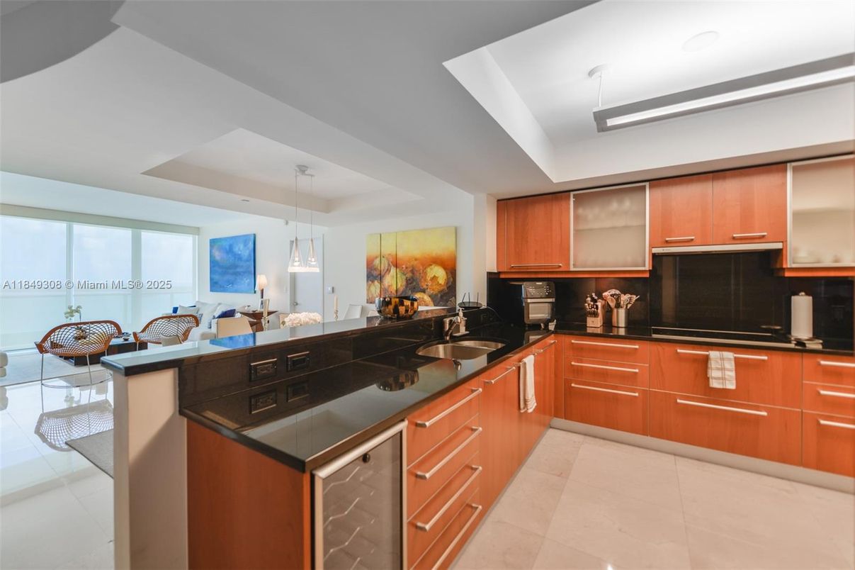 Dining room, Interior, Kitchen, Pendant Lights