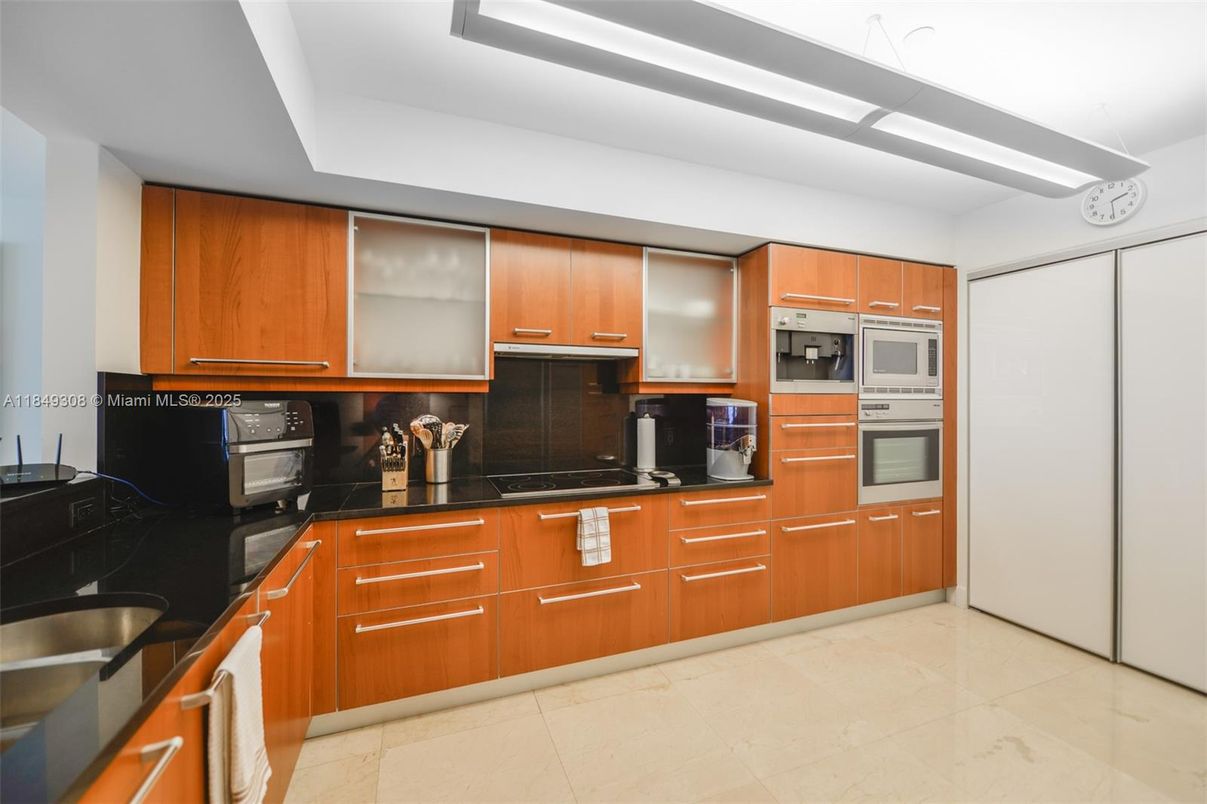 Interior, Kitchen, Stainless Steel Appliances