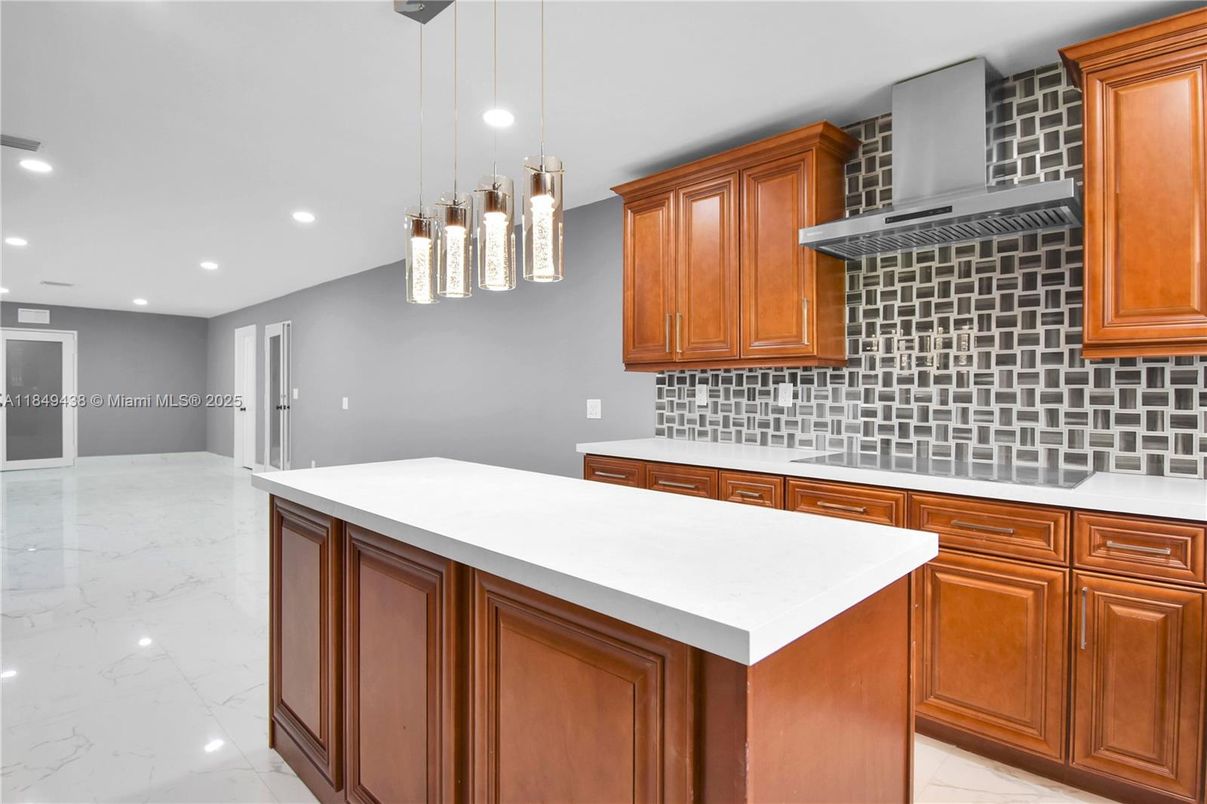 Interior, Kitchen, Marble, Pendant Lights, Recessed Lighting