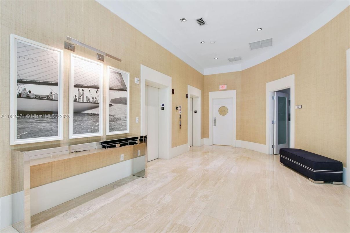 Interior, Recessed Lighting