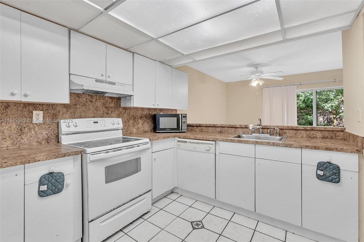 Interior, Kitchen