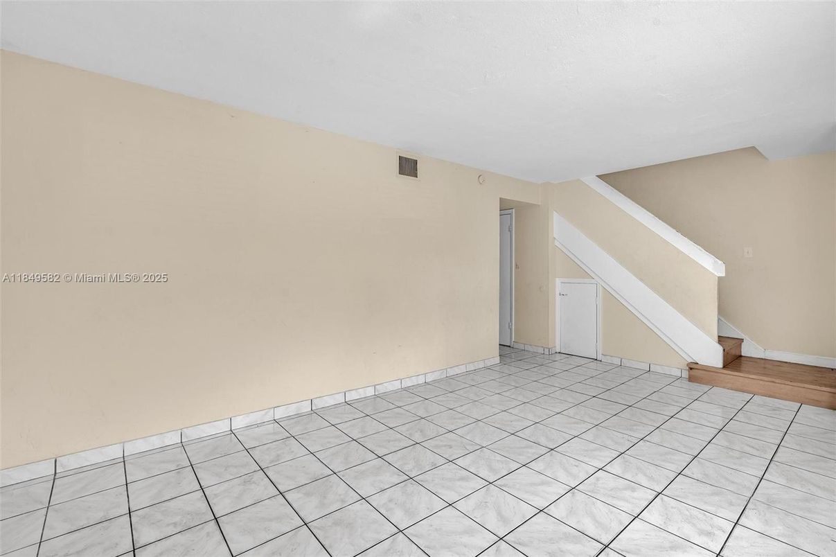 Empty room, Interior, Marble