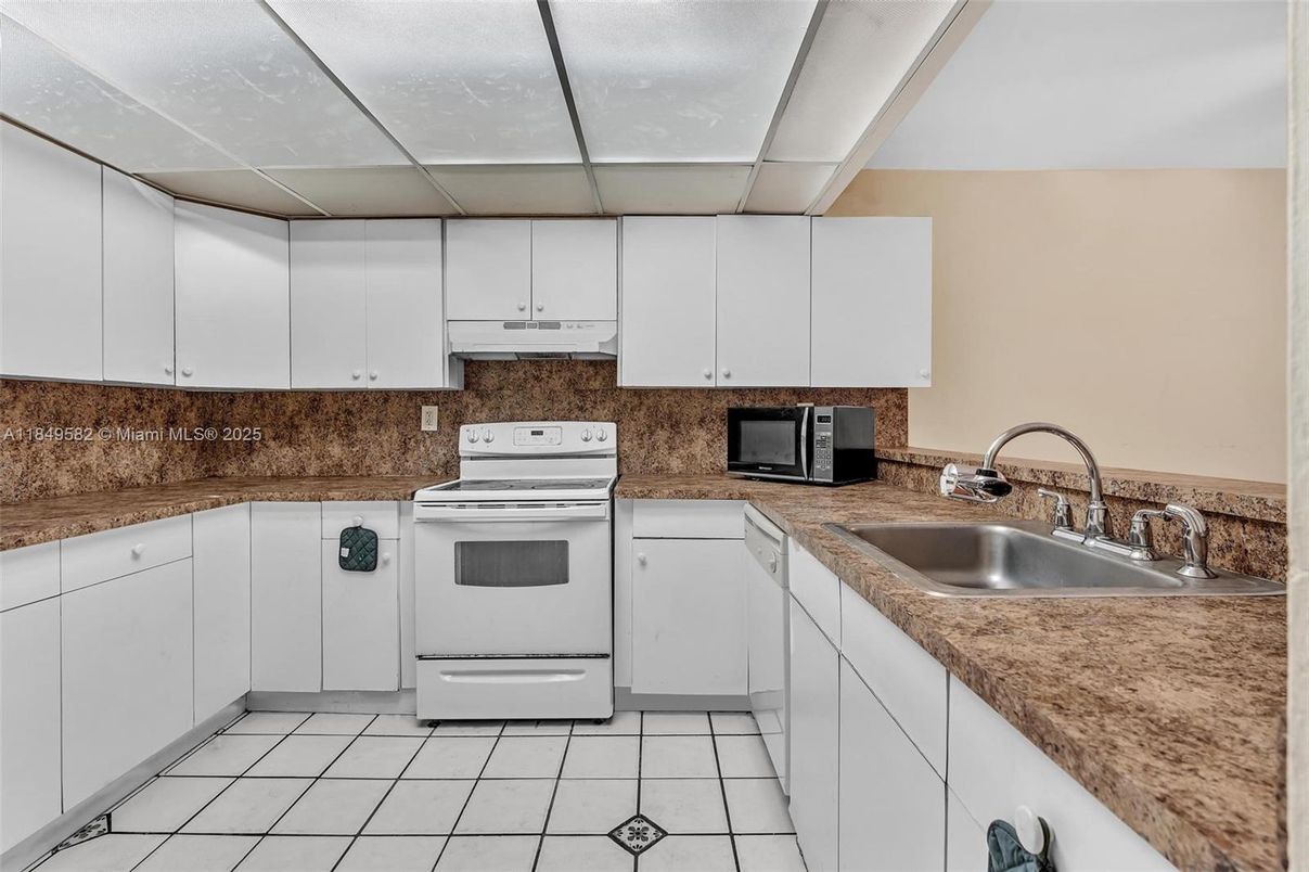 Interior, Kitchen