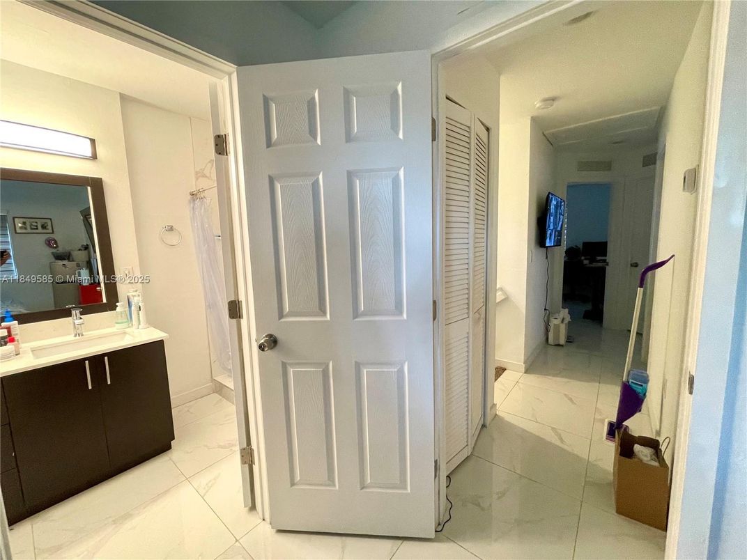 Bathroom, Interior, Marble