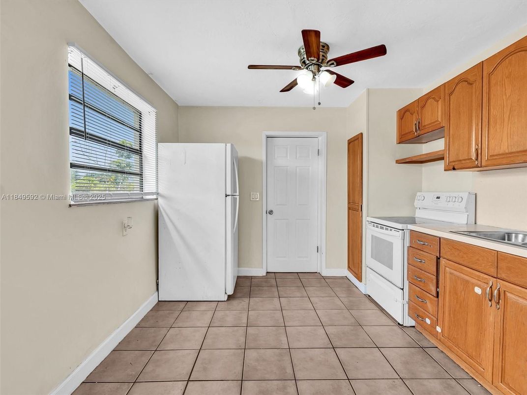 Interior, Kitchen