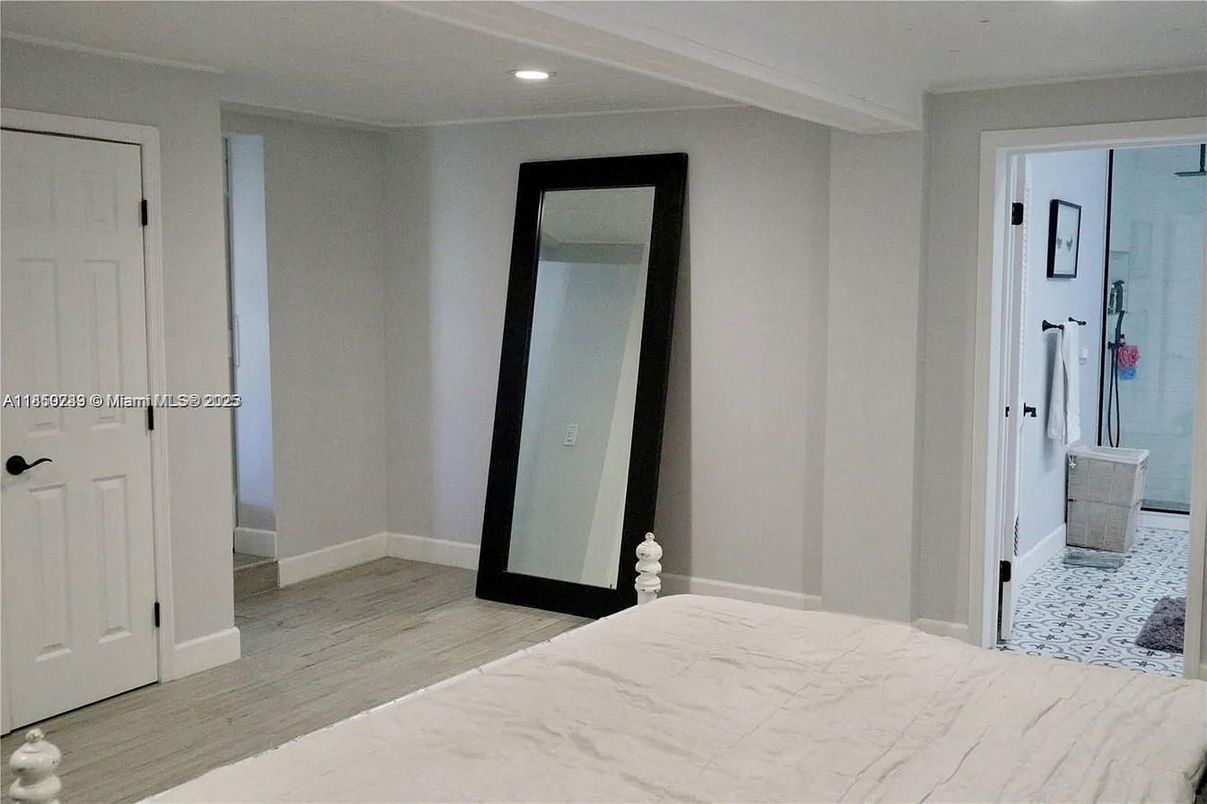 Interior, Marble, Recessed Lighting, Wood Texture Flooring
