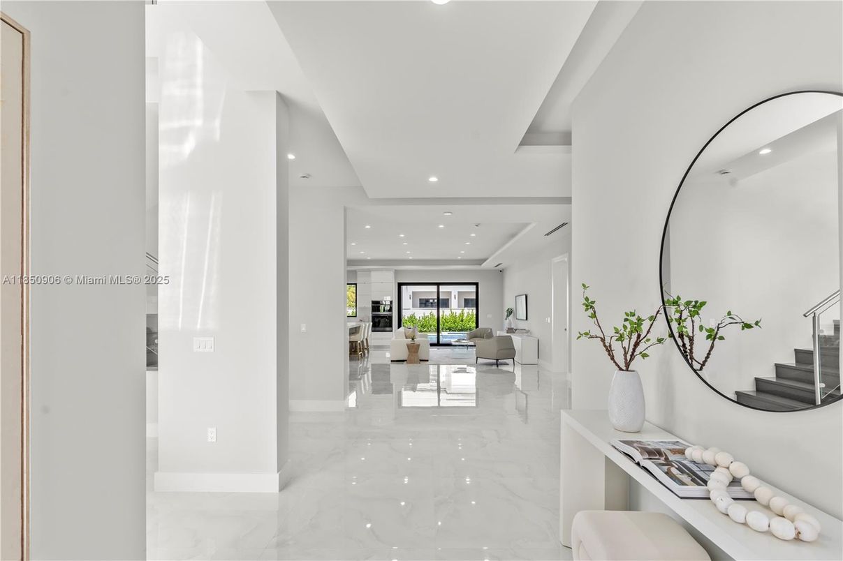Interior, Marble, Recessed Lighting