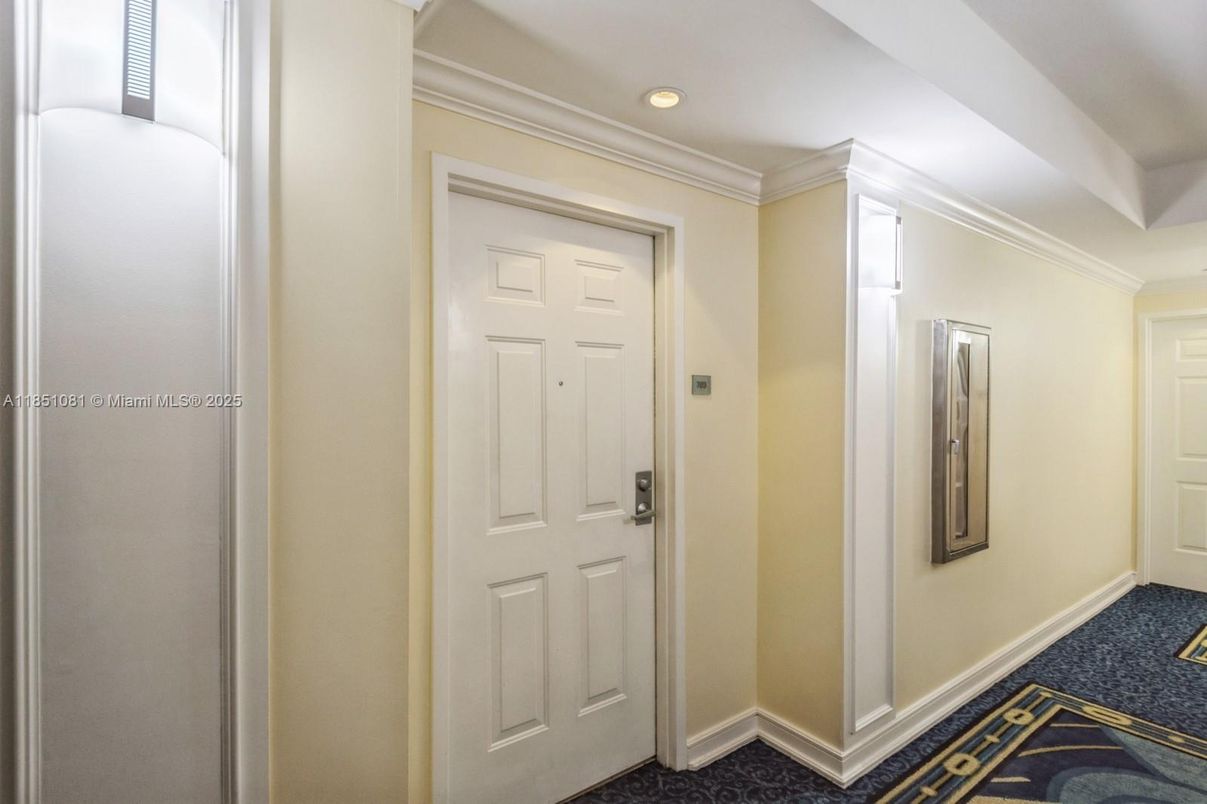 Interior, Recessed Lighting