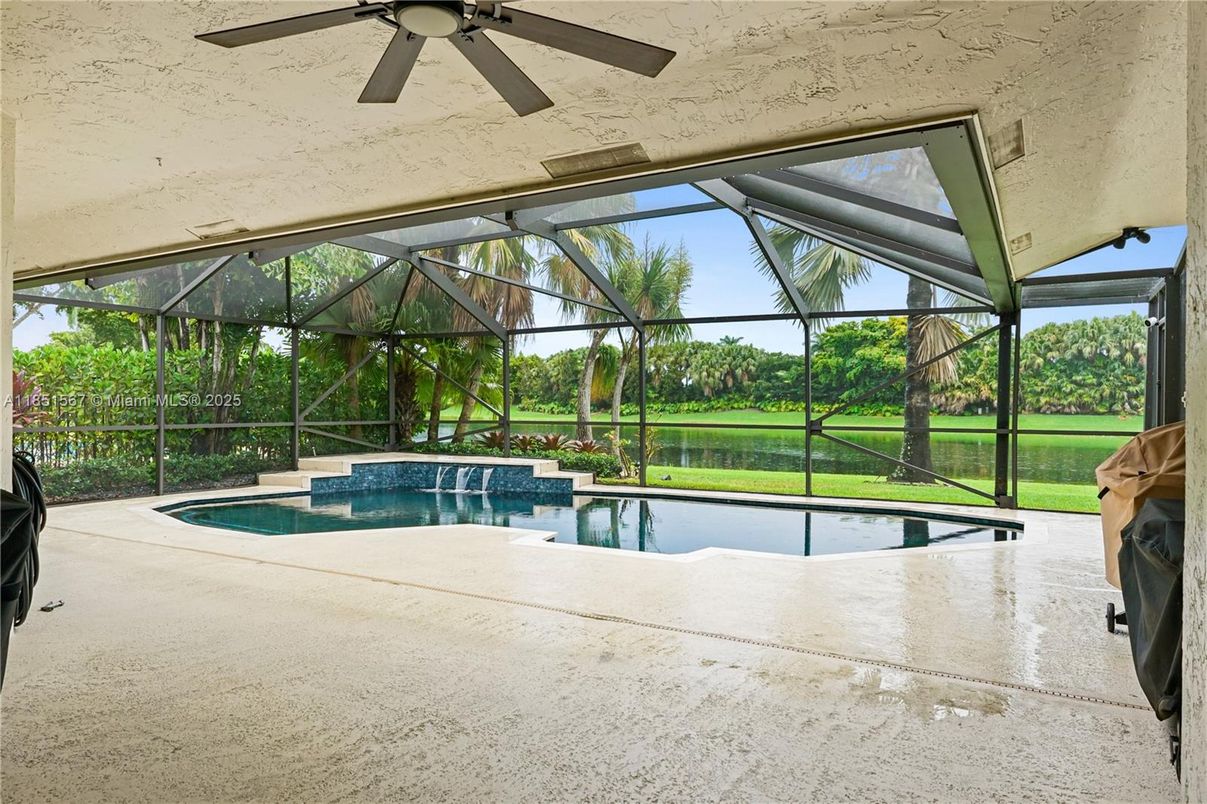 Glass Ceilings, Interior, Pool, Sun Room, Water