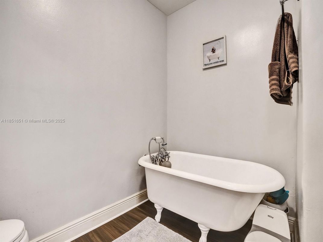 Bathroom, Free Standing Baths, Interior, Wood Texture Flooring