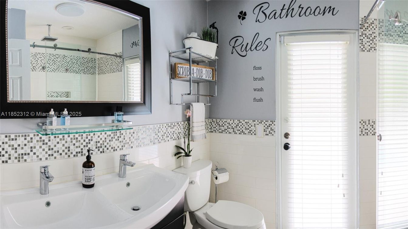 Bathroom, Interior