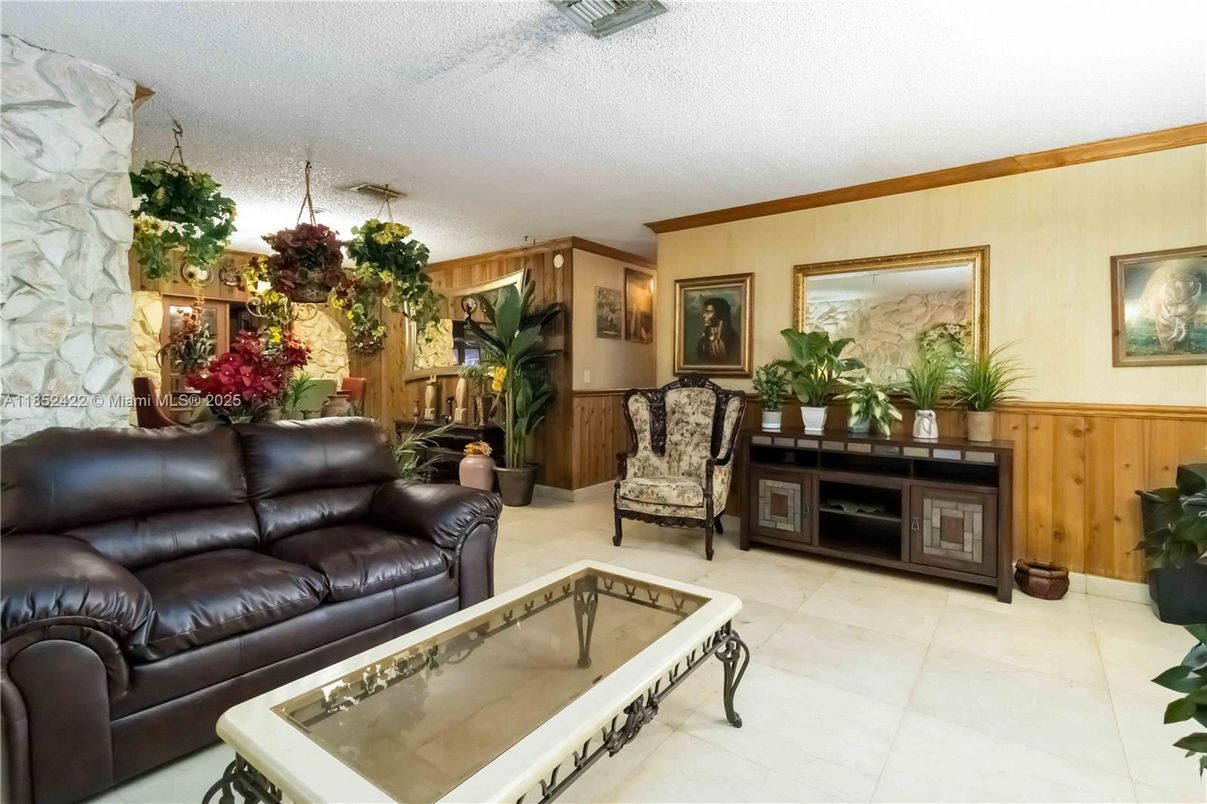 Interior, Living room
