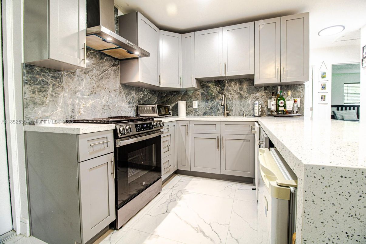 Interior, Kitchen, Marble, Recessed Lighting, Stainless Steel Appliances