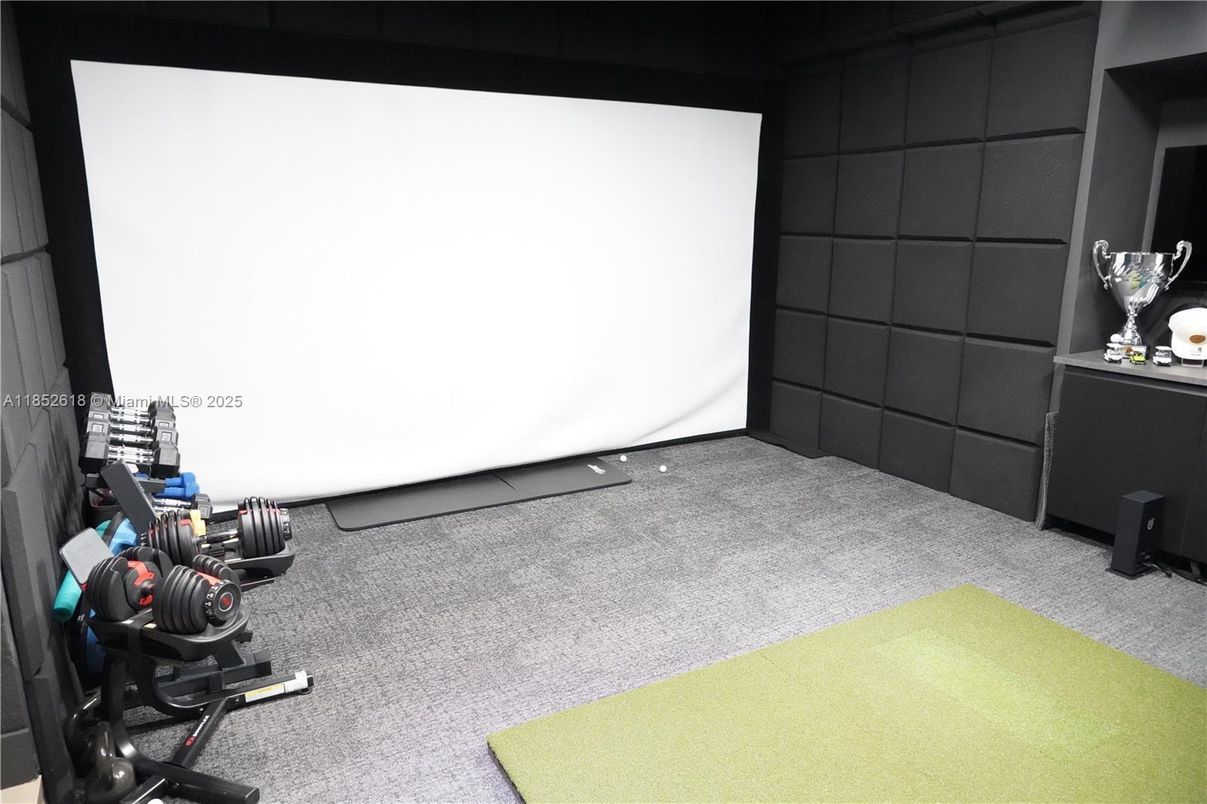 Fitness Equipment, Interior