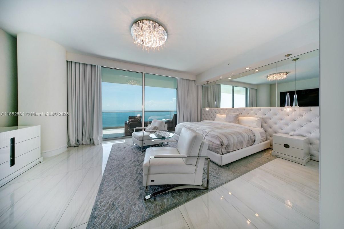 Bedroom, Chandelier, Interior, Marble, Recessed Lighting, Water