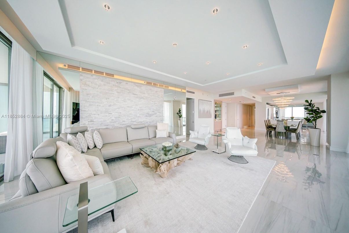 Dining room, Interior, Living room, Marble, Recessed Lighting, Stone Walls
