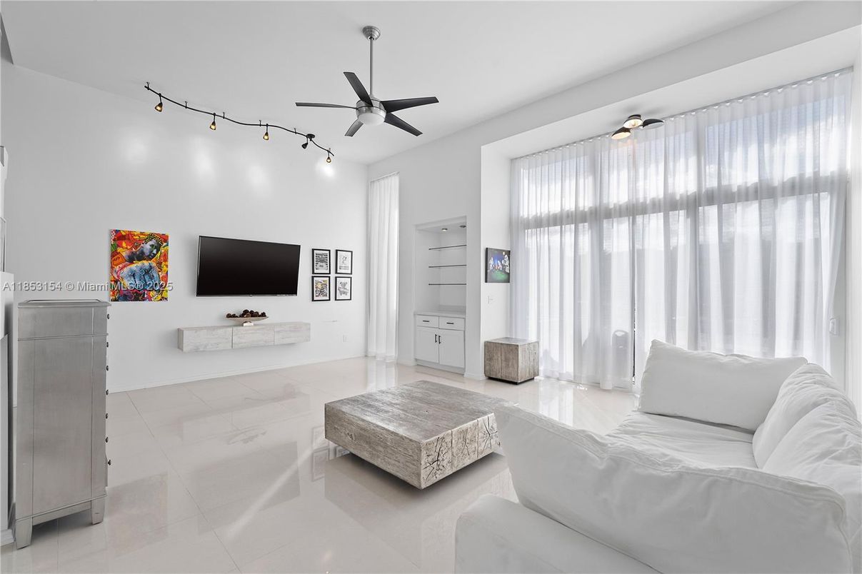 Interior, Living room