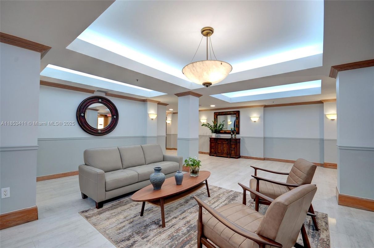 Interior, Living room, Pendant Lights