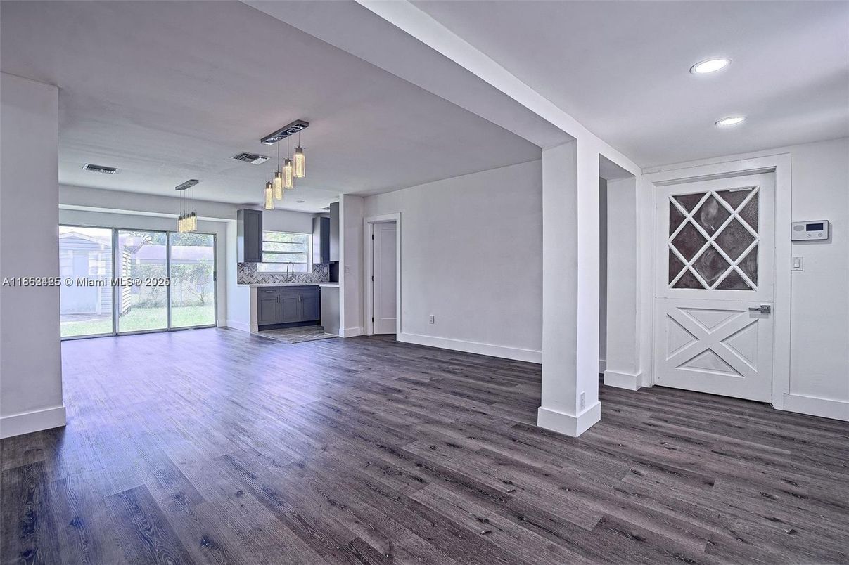 Empty room, Interior, Pendant Lights, Recessed Lighting, Wood Texture Flooring