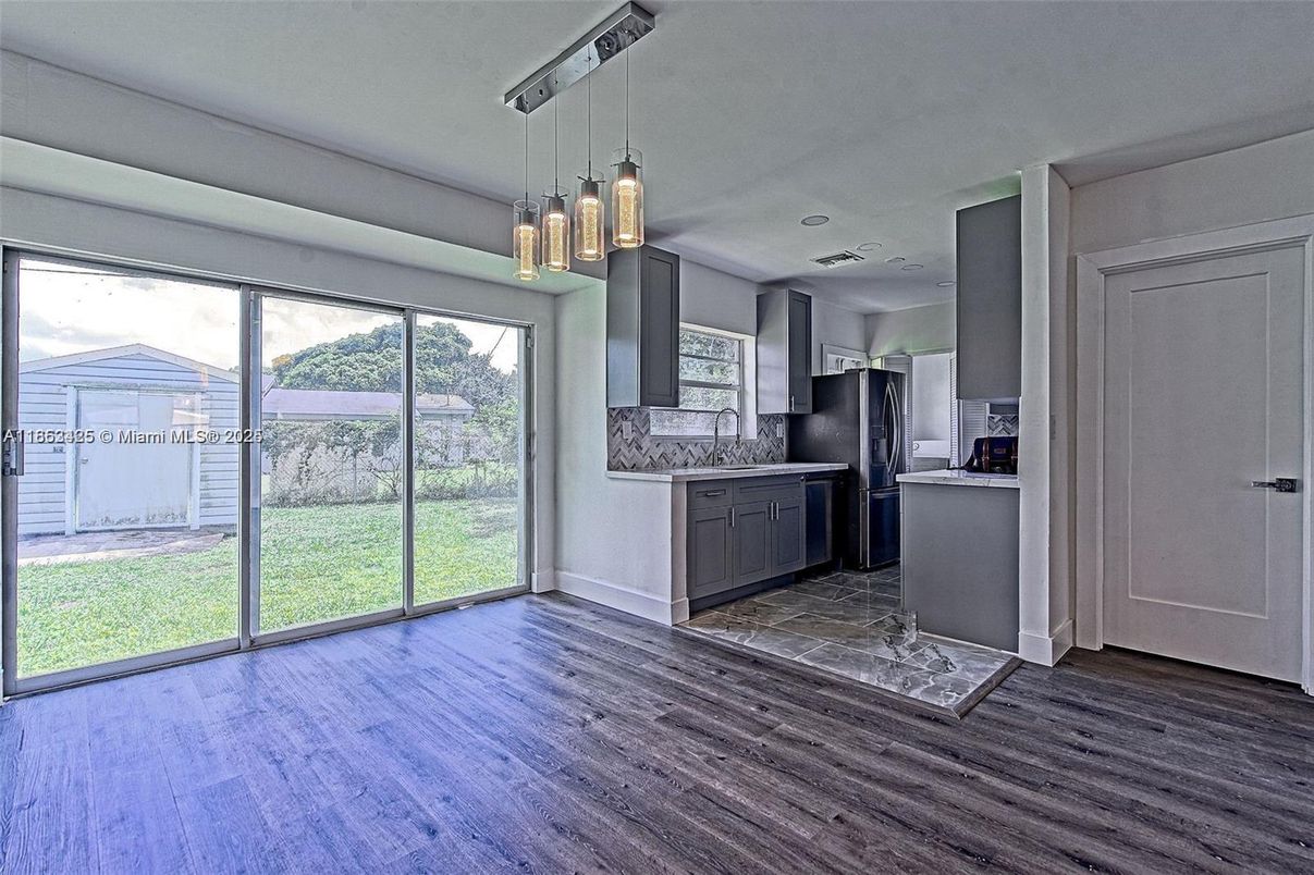 Interior, Kitchen, Pendant Lights, Recessed Lighting, Wood Texture Flooring