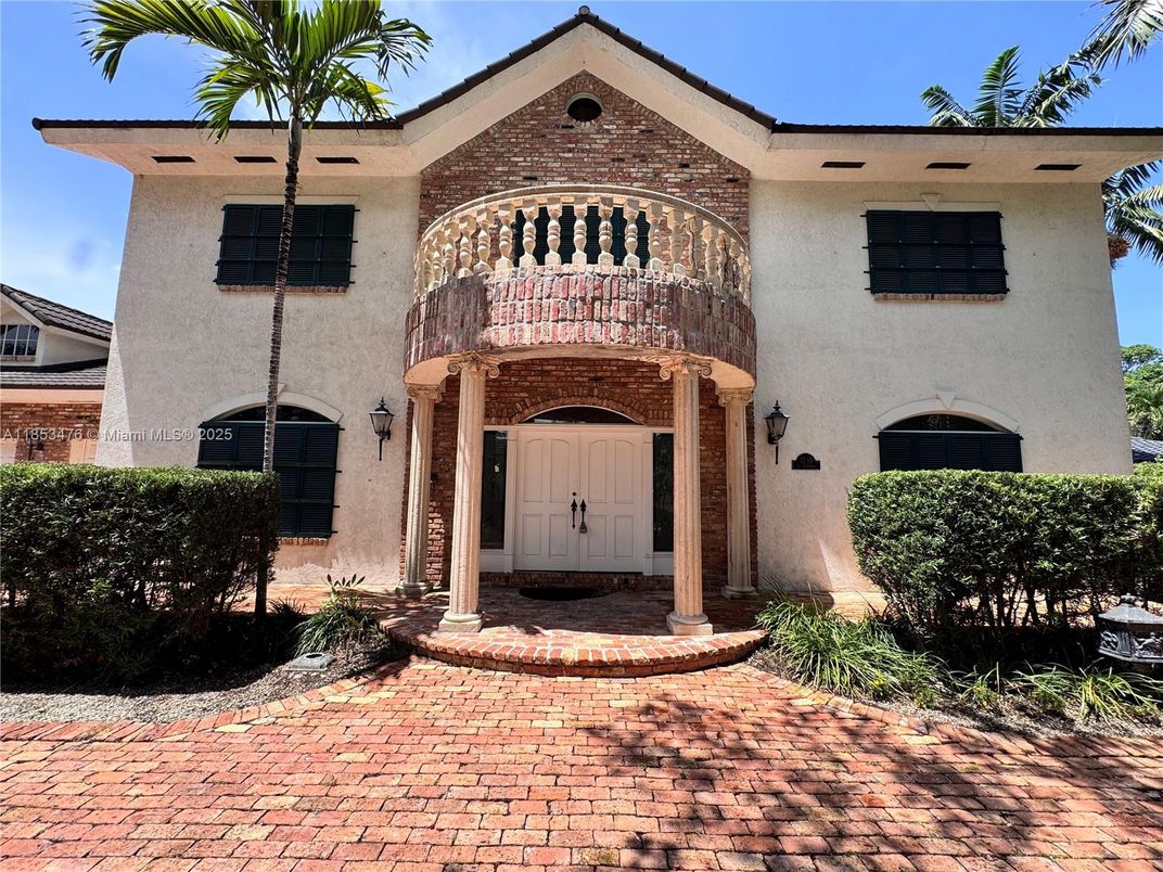 Exterior, Facade, Brick Facade, Spanish Mediterranean