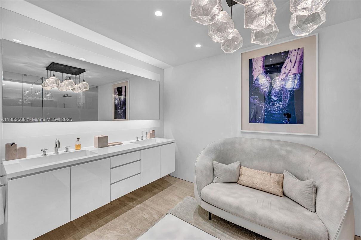 Bathroom, Dual Sink Vanities, Interior, Pendant Lights, Recessed Lighting, Wood Texture Flooring