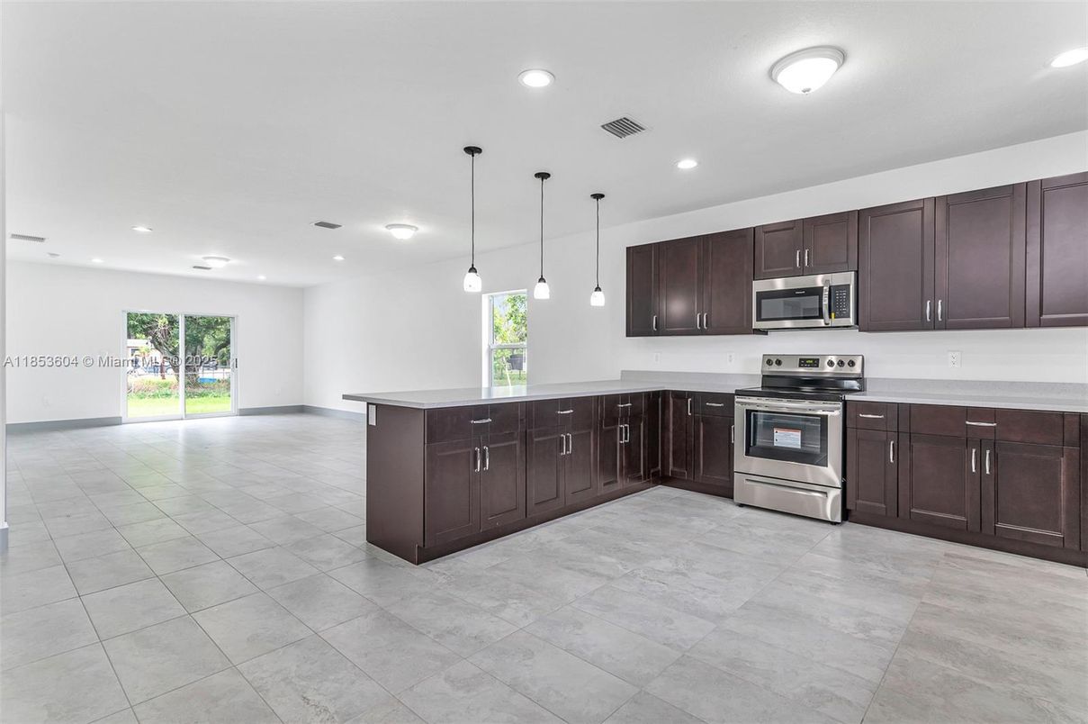 Interior, Kitchen, Pendant Lights, Recessed Lighting, Stainless Steel Appliances