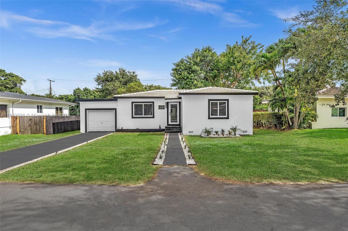Attached, Backyard, Exterior, Facade, Ranch