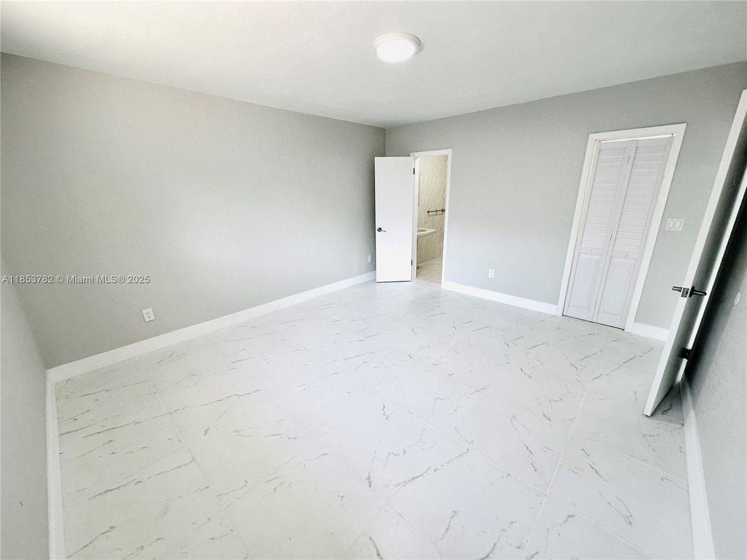 Empty room, Interior, Marble