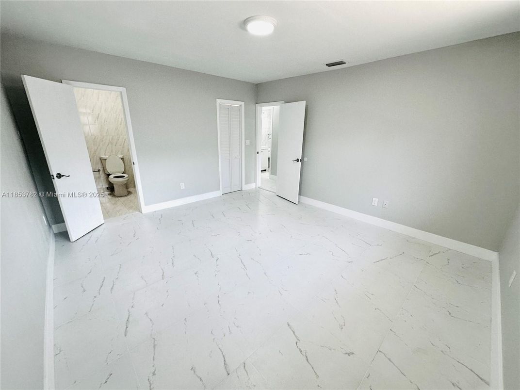 Empty room, Interior, Marble