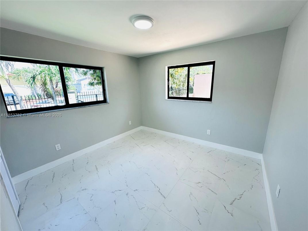 Empty room, Interior, Marble