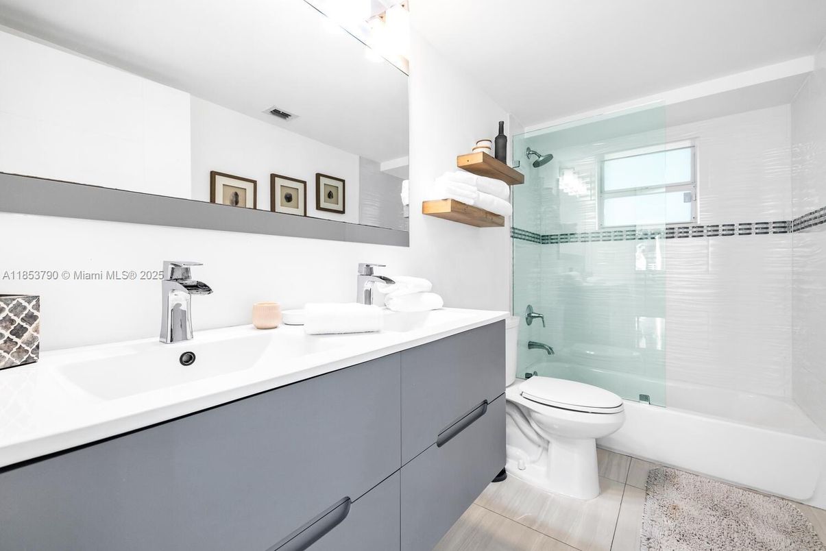 Bathroom, Glass Shower, Interior