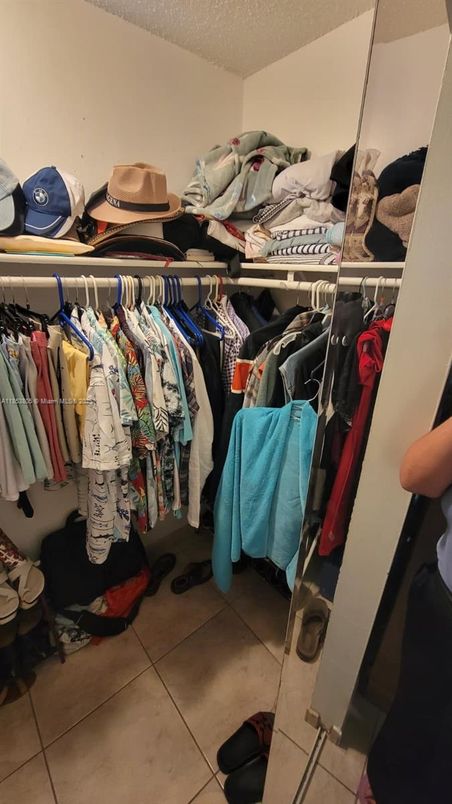 Interior, Walk-in Closets