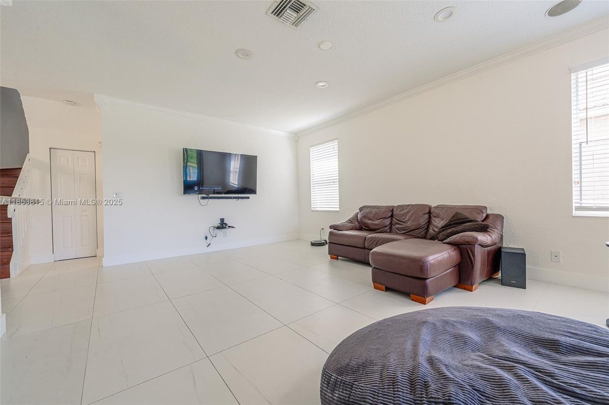 Interior, Living room, Recessed Lighting