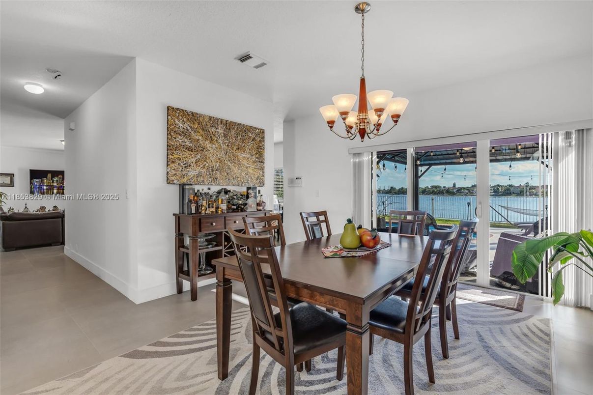 Chandelier, Dining room, Interior, Recessed Lighting, Water