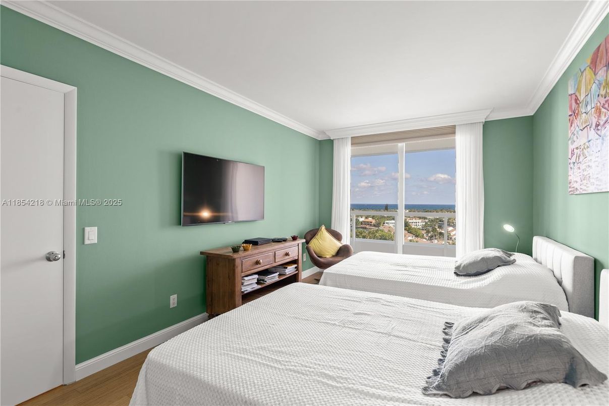 Bedroom, Interior, Water, Wood Texture Flooring